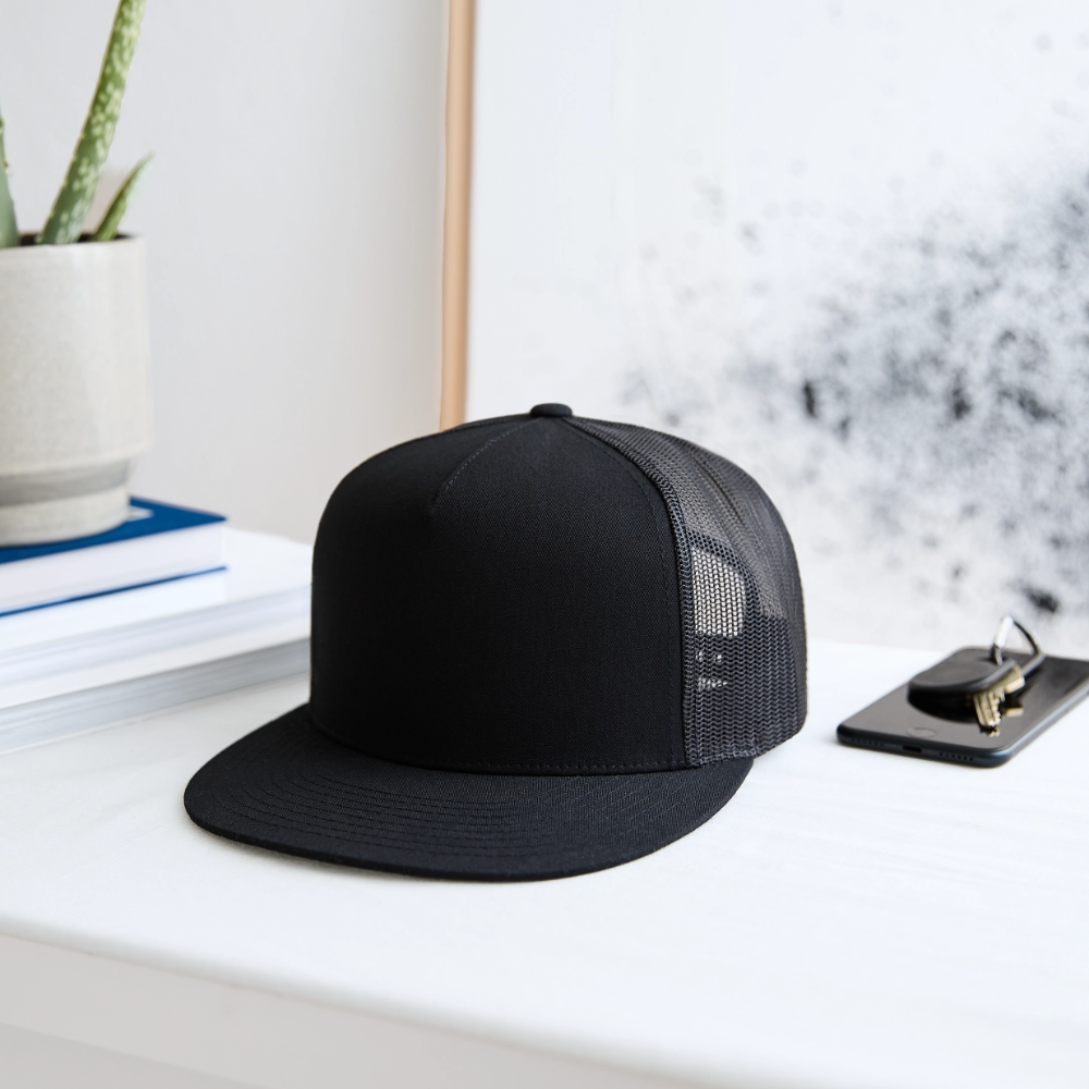 Trucker Hat - black/black